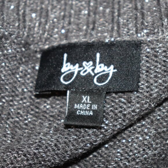 Beautiful gray knitted sparkling cowl neck sweater from by & by Size XL - Picture 2 of 5